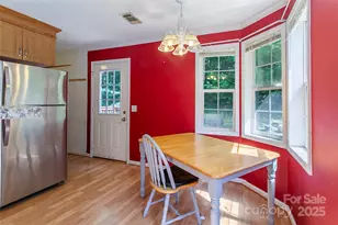 11 Grand Canyon Dr, Hendersonville, NC 28792 - Photo 6