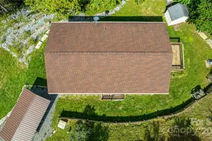 11 Grand Canyon Dr, Hendersonville, NC 28792 - Photo 16