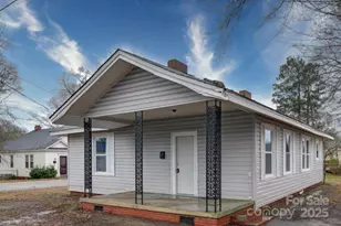 572 2nd St, Chester, SC 29706 - Photo 1