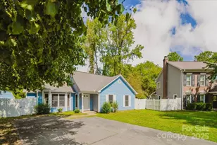 4205 Hounds Run Dr, Matthews, NC 28105 - Photo 2