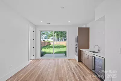 209 & 211 Keswick Avenue, Charlotte, NC 28206 - Photo 12