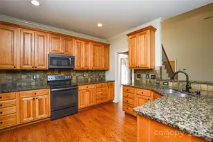 3640 Maple Brook Dr, Denver, NC 28037 - Photo 10