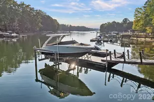 20517 Queensdale Dr, Cornelius, NC 28031 - Photo 4