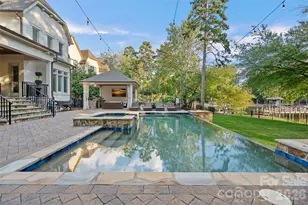 20517 Queensdale Dr, Cornelius, NC 28031 - Photo 2