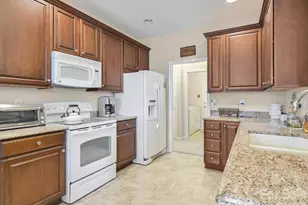 19 Pamlico Rd, Fletcher, NC 28732 - Photo 8