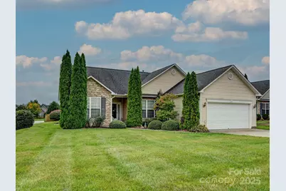 19 Pamlico Road, Fletcher, NC 28732 - Photo 1