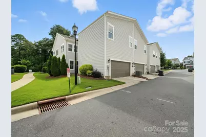 10026 Wayfair Meadow Court, Charlotte, NC 28277 - Photo 44