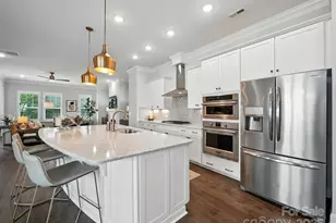 10026 Wayfair Meadow Ct, Charlotte, NC 28277 - Photo 12