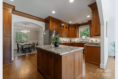 1619 Providence Road, Charlotte, NC 28207 - Photo 8