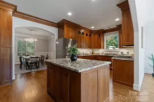 1619 Providence Rd, Charlotte, NC 28207 - Photo 8