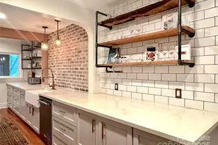 3108 Barnhill Dr, Charlotte, NC 28205 - Photo 14