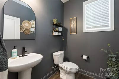 101 Fox Cove Road, Hendersonville, NC 28792 - Photo 10