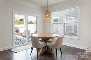 101 Fox Cove Rd, Hendersonville, NC 28792 - Photo 6