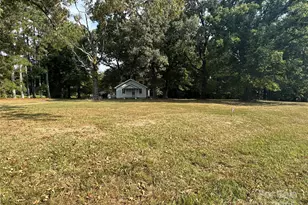 2809 James Hamilton Rd, Monroe, NC 28110 - Photo 2