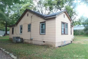 302 Hall St, York, SC 29745 - Photo 18