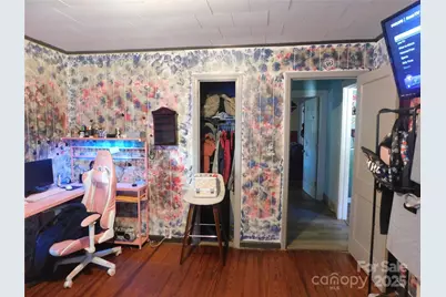 302 Hall Street, York, SC 29745 - Photo 10