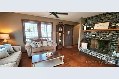 62 Douglas Drive, Leicester, NC 28748 - Photo 4