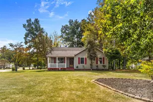 2282 White Pine Ct, Lancaster, SC 29720 - Photo 1