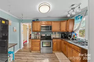 1245 Mitchell Ave, Statesville, NC 28677 - Photo 6