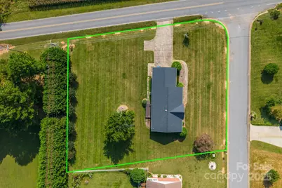 5136 Olde School Drive, Hickory, NC 28602 - Photo 4