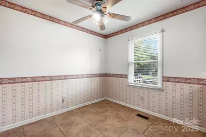 5136 Olde School Drive, Hickory, NC 28602 - Photo 14