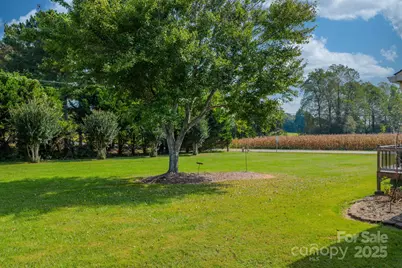 5136 Olde School Drive, Hickory, NC 28602 - Photo 38