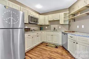 125 Winding Ridge Rd, Fairview, NC 28730 - Photo 34