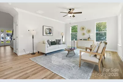 4019 Sarah Drive, Charlotte, NC 28217 - Photo 4