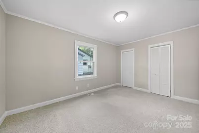 304 S Vine Street, Gastonia, NC 28052 - Photo 16