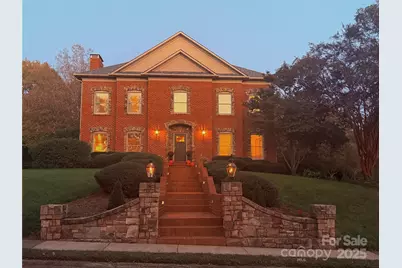 3630 8th Street Place NW, Hickory, NC 28601 - Photo 6