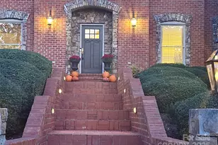 3630 8th St Pl NW, Hickory, NC 28601 - Photo 8