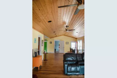 1086 Carters Ridge Road, Spruce Pine, NC 28777 - Photo 10