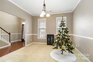 13834 Riding Hill Ave, Charlotte, NC 28213 - Photo 10