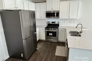 15512 Capps Rd, Charlotte, NC 28278 - Photo 8