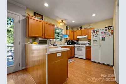 15 Wexford Drive, Hendersonville, NC 28791 - Photo 16