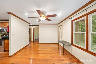 158 Dover Ln, Spruce Pine, NC 28777 - Photo 4