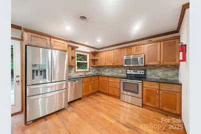 158 Dover Lane, Spruce Pine, NC 28777 - Photo 6