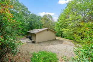 158 Dover Ln, Spruce Pine, NC 28777 - Photo 16