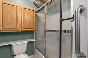 19 Bakers Acres Ln, Leicester, NC 28748 - Photo 16