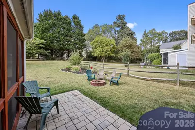7924 Fairmeadows Drive, Charlotte, NC 28269 - Photo 16
