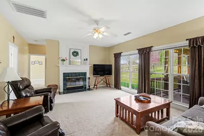7924 Fairmeadows Drive, Charlotte, NC 28269 - Photo 4