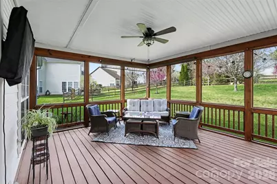 7924 Fairmeadows Drive, Charlotte, NC 28269 - Photo 14