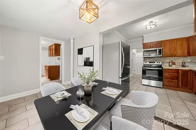 215 W D Street, Newton, NC 28658 - Photo 26