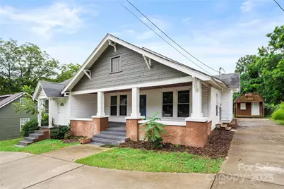 215 W D Street, Newton, NC 28658 - Photo 4