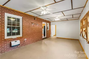 5325 US 70 Hwy W, Marion, NC 28752 - Photo 10