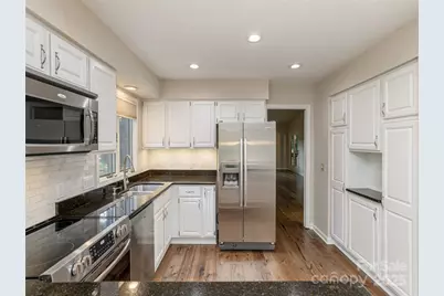 405 Wild Oak Lane, Hendersonville, NC 28791 - Photo 10