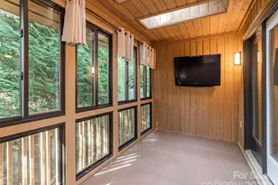 405 Wild Oak Ln, Hendersonville, NC 28791 - Photo 18