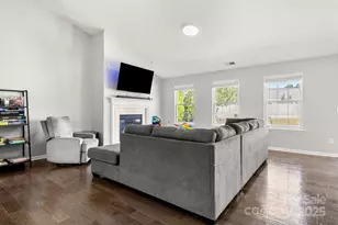 1010 Glen Hollow Dr, Indian Trail, NC 28079 - Photo 10