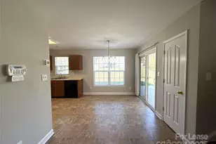 14446 O'Casey Ln, Charlotte, NC 28213 - Photo 4