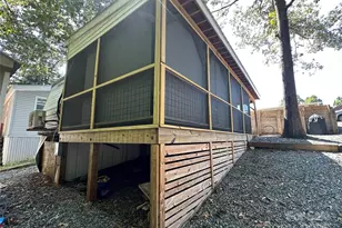 110 Meadowview Cir, New London, NC 28127 - Photo 26